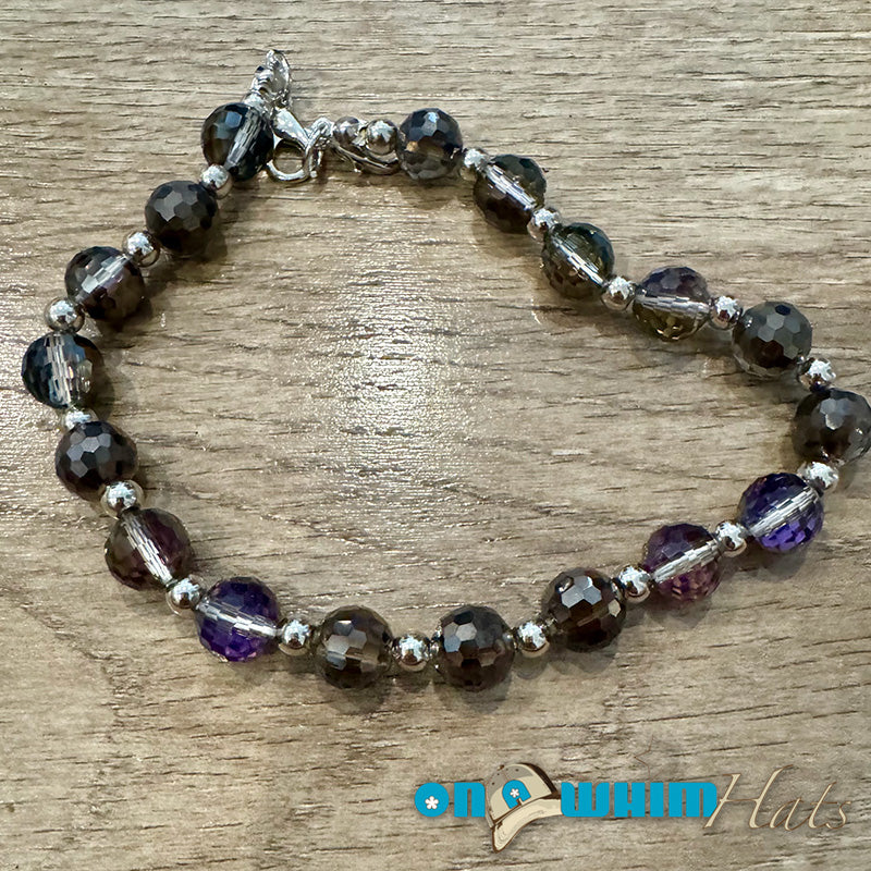 Irridescent Grey Hat Chain