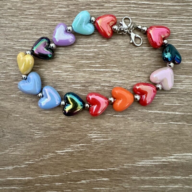 On A Whim Hats Rainbow Heart Bead Bracelet
