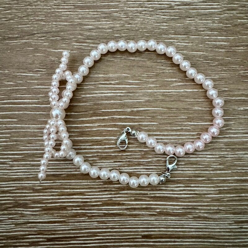 On A Whim Hats Blushing Pearls Necklace & Bracelet Set