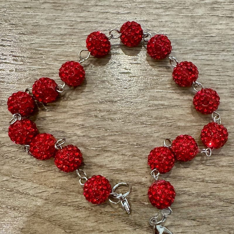 On A Whim Hats Red Sparkly Hat Chain